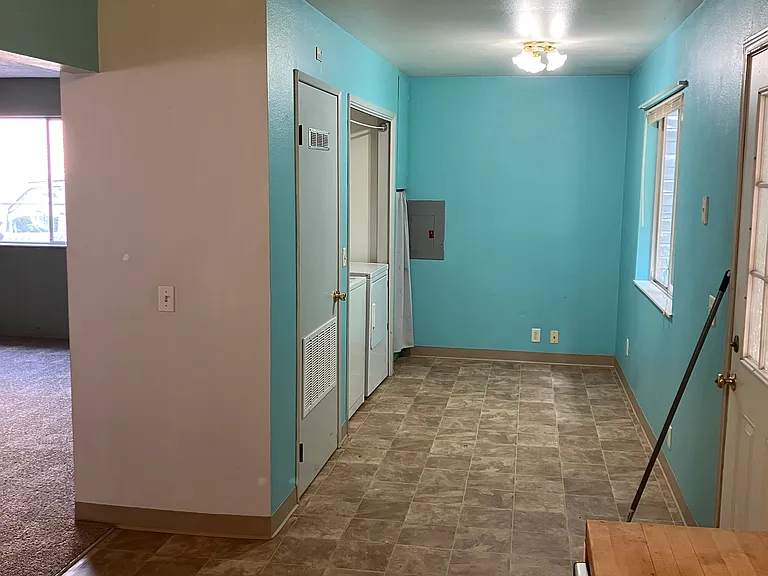 2626 SE 92nd Ave — Photo 7