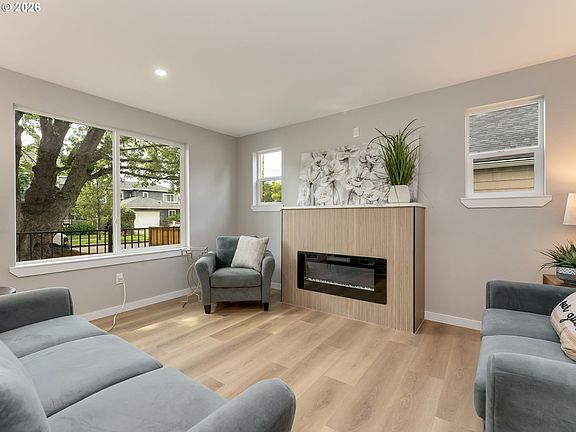 4th image of 7306 N Newell Ave
