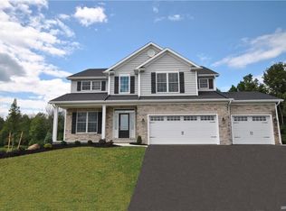 82 Knoche Way, Orchard Park, NY 14127