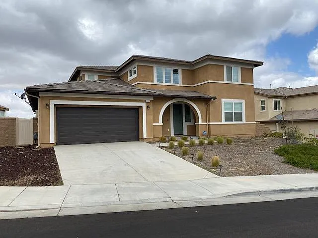 11473 Lyle Ln