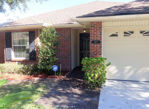 2nd image of 3911 Hideaway Ln