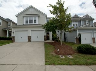4018 Remington Oaks Cir, Cary, NC 27519