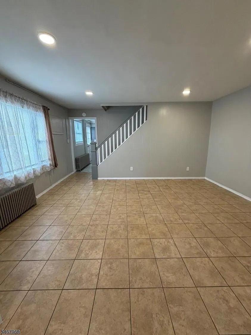 3 bed, 2.0 bath, $2,450 — Photo 3