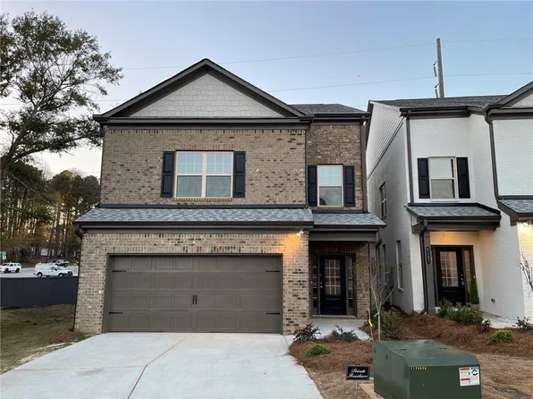 4255 Almanor Cir, Norcross, GA 30071