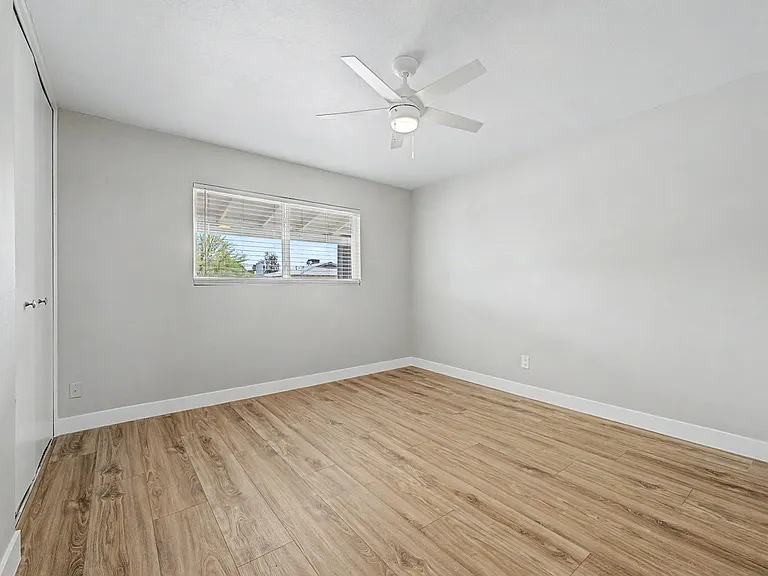 8730 E Rancho Vista Dr — Photo 16