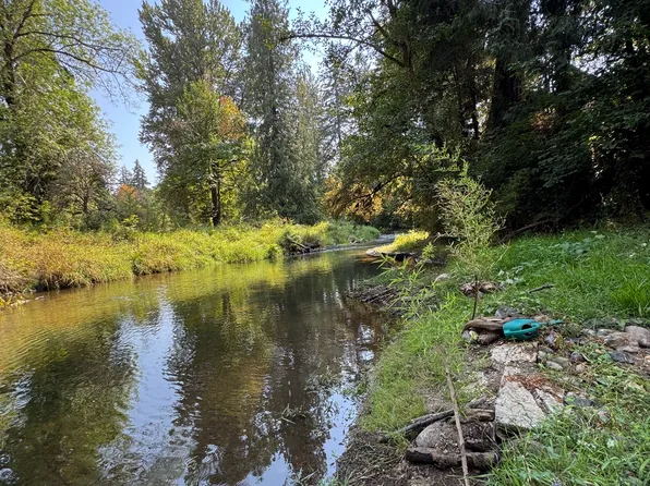 21953 S Redland Rd, Estacada, OR 97023