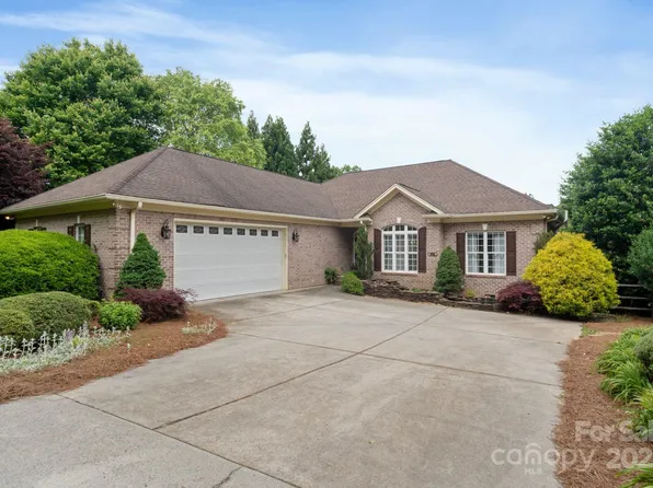 7471 Barfield Ln, Denver, NC 28037