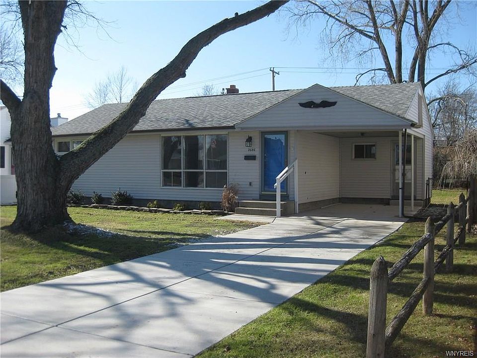 1st image of 2686 Colvin Blvd