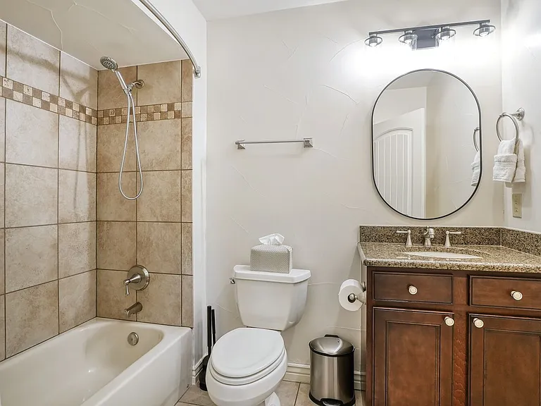 4TH BATHROOM (FULL)