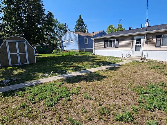 2nd image of 2310 5th St