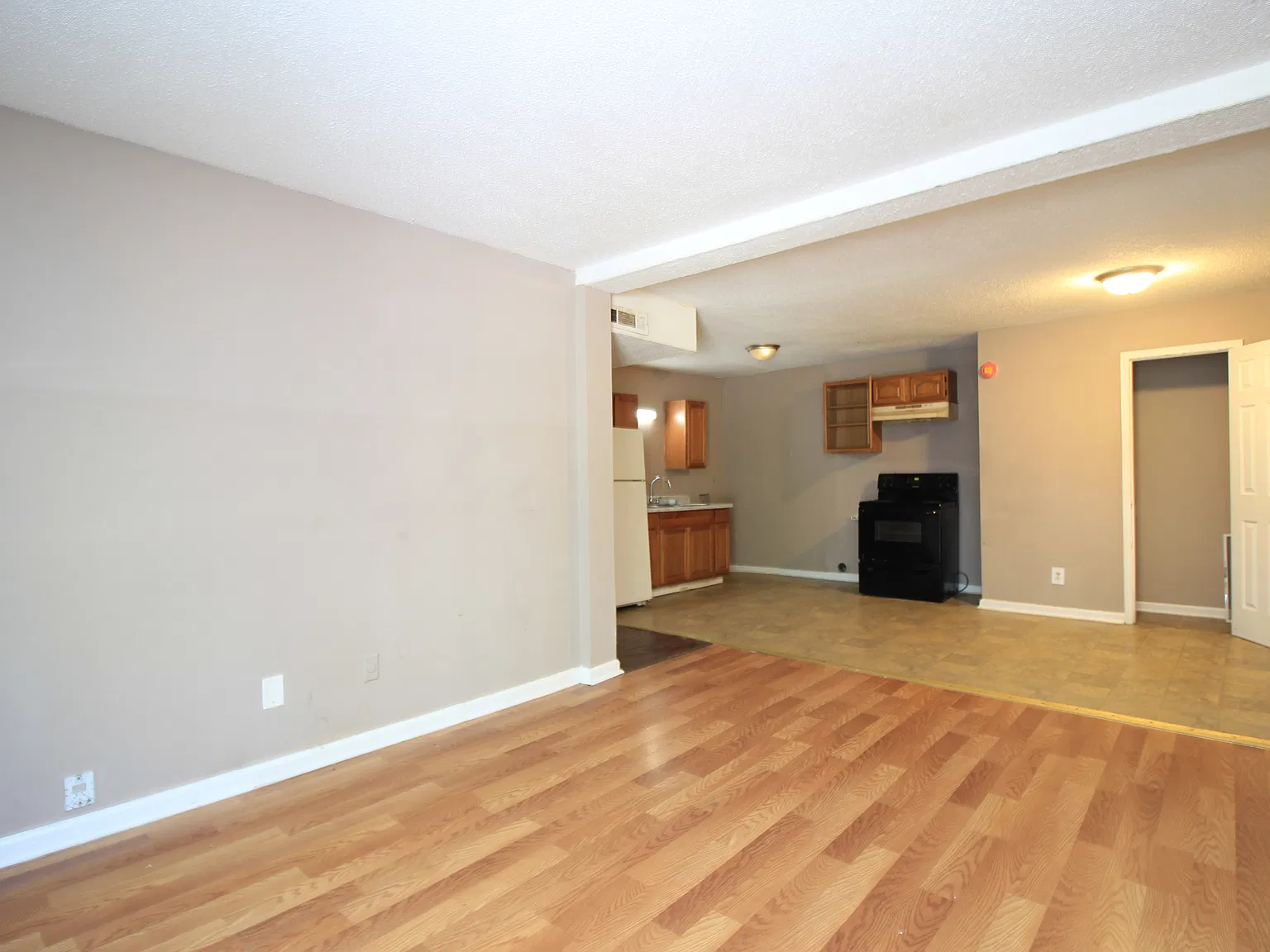 8021 1st Avenue South - D — Photo 2
