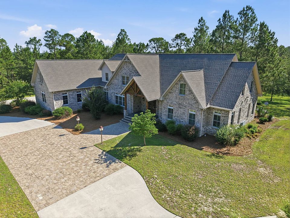 1st image of 139 Huntington Ridge Dr