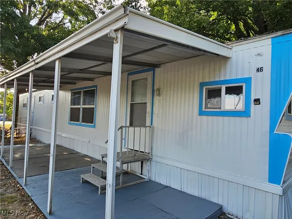 2305 E Waterloo Rd, Akron, OH 44312