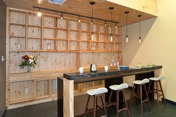 Rented by Halcyon Management Group LLC | media 89