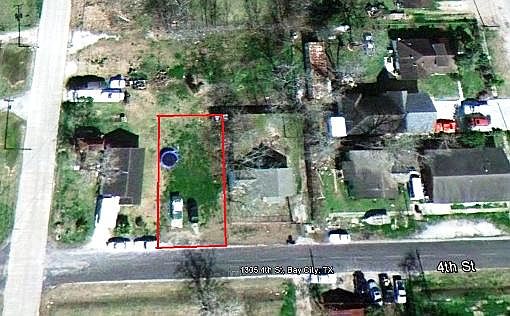 3rd image of 1305 4th St