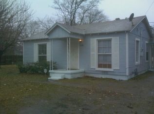 2813 N Saint Augustine Rd, Dallas, TX 75227