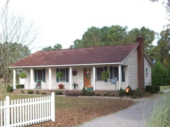 829 Indian Branch Rd, Murfreesboro, NC 27855
