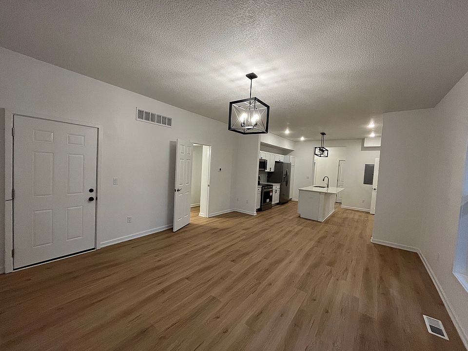 Living Room & Kitchen