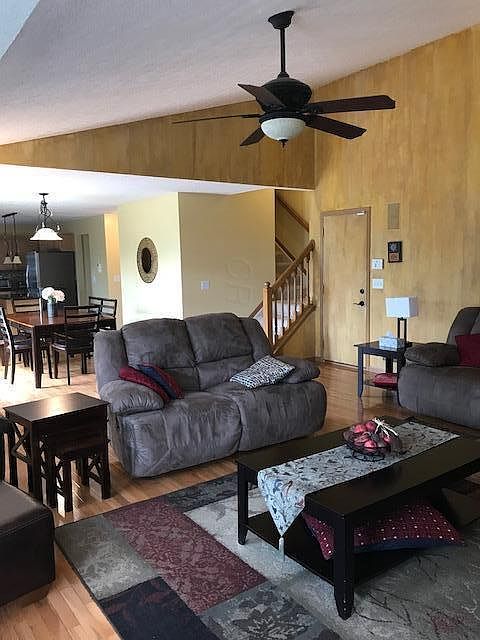 2nd image of 7224 Holderman St