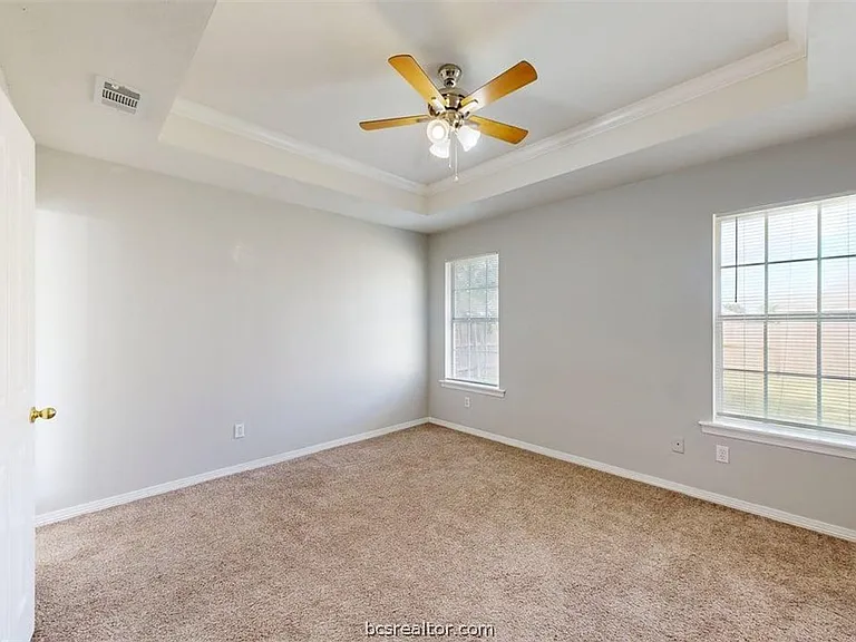 2404 Trace Mdws — Photo 14
