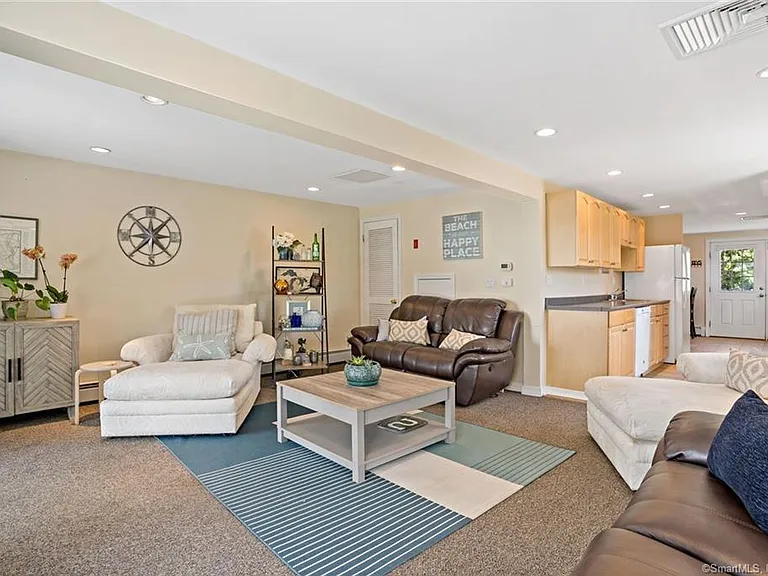 210 Broadway #210 — Photo 6