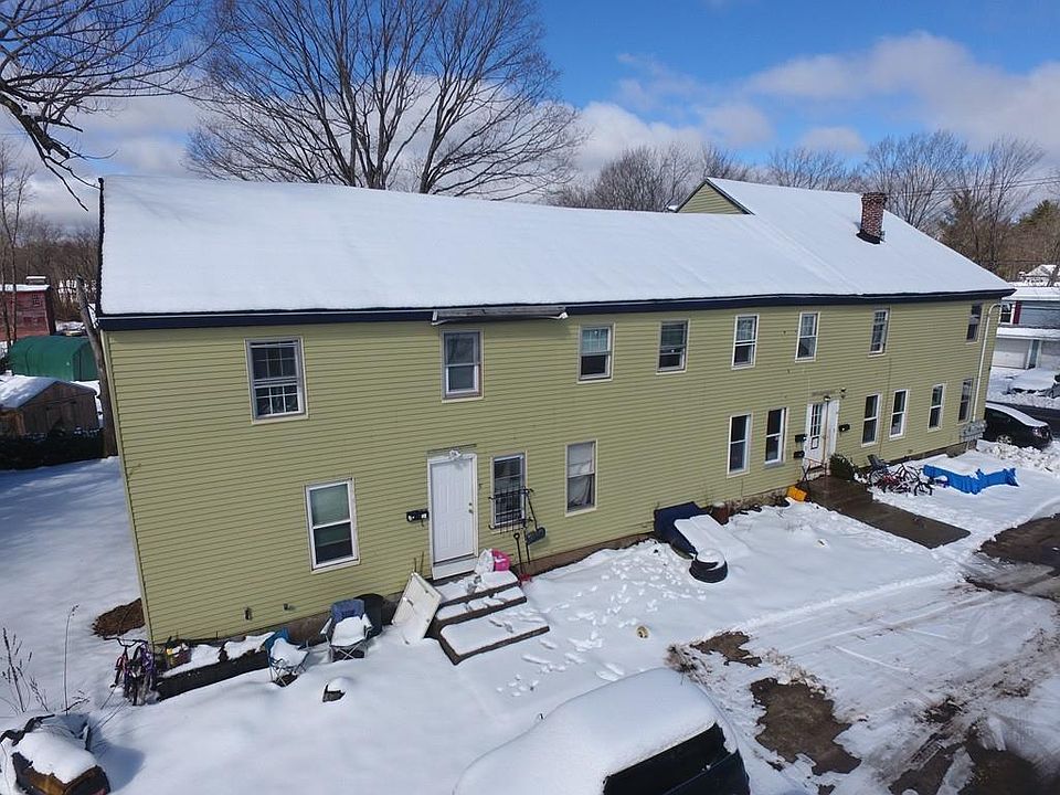 1st image of 418 River St
