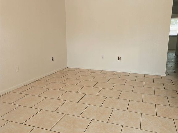 2nd image of 311 E Avenue A #A
