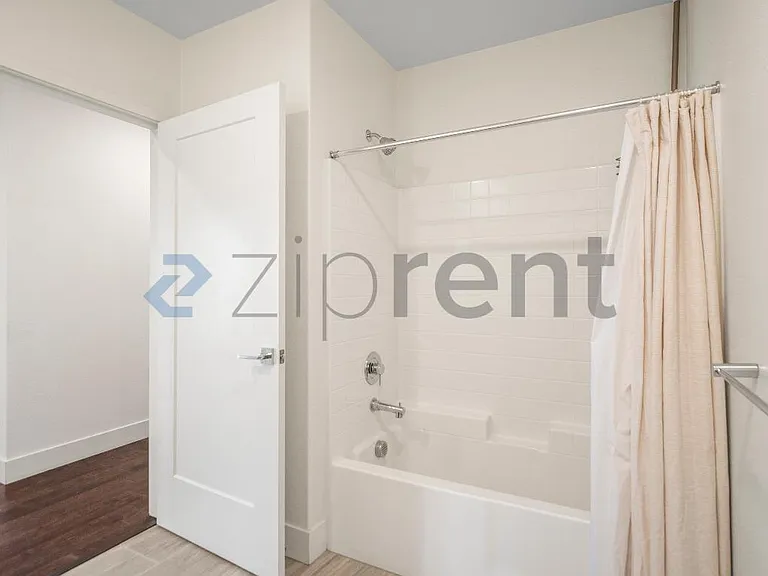 460 Montague Expy #40 — Photo 26