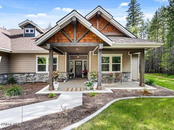 92 Graham Ave, Priest River, ID 83856