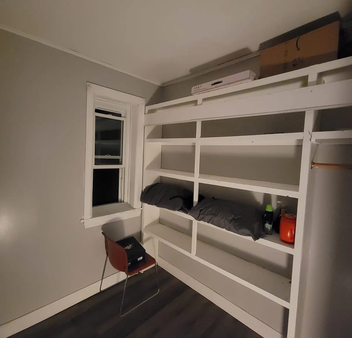 4 bed, 1.5 bath, 1100 sqft, $850 — Photo 4