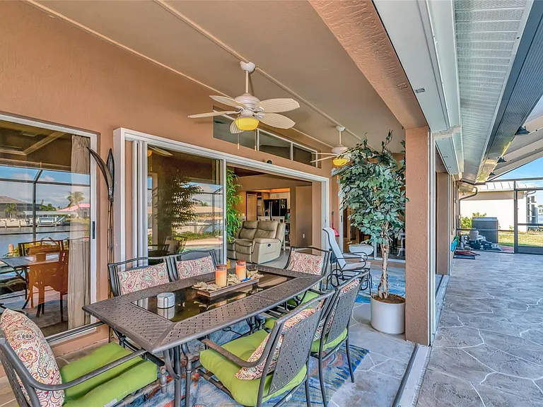 15564 Ruston Cir — Photo 35