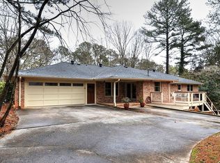 8380 Berkley Rdg, Sandy Springs, GA 30350