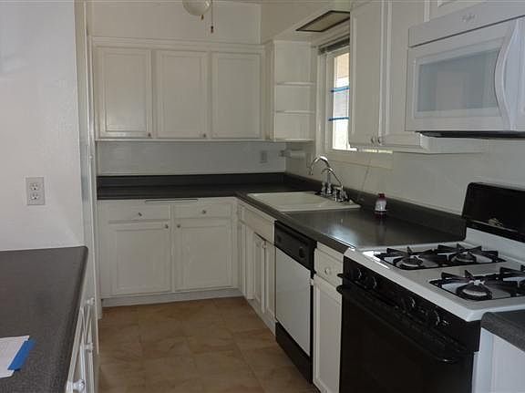 4th image of 1300 E Palmetto Ave