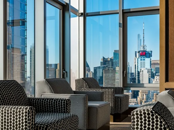 100 West 31st Street image 17 of 30