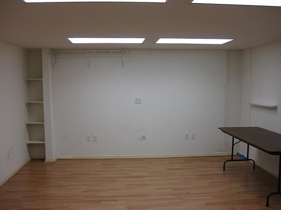 4th image of 6187 NW 167th St Ste H8