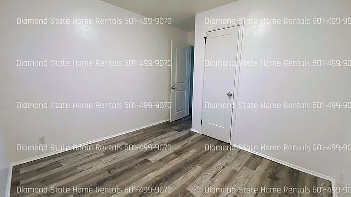 605 Hill St — Photo 9