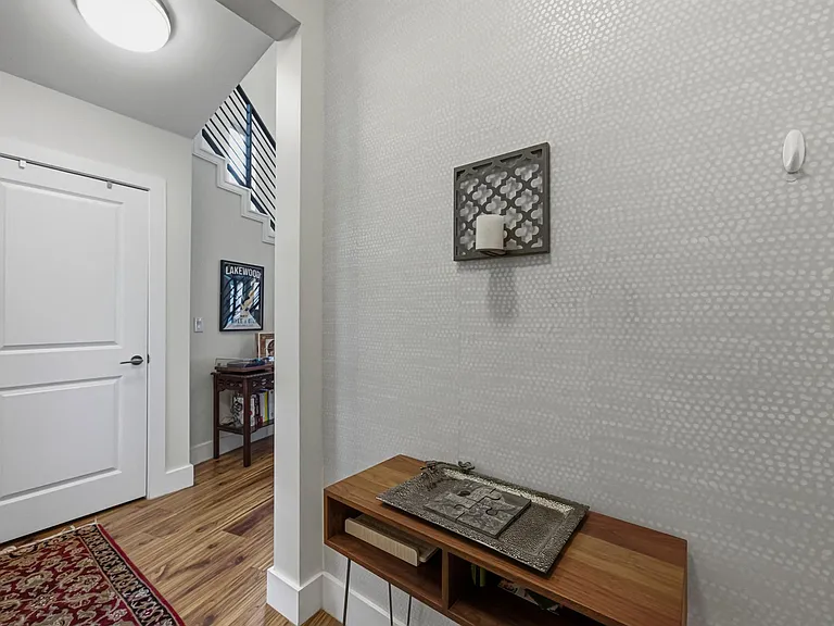 1405 Camelot Cir #A — Photo 28