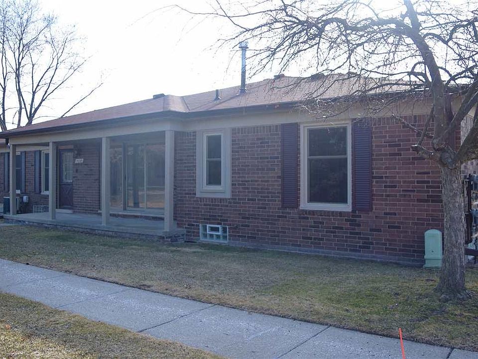 1st image of 14865 Melrose Ct
