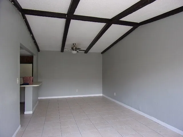 3025 Saint Paul Dr — Photo 4