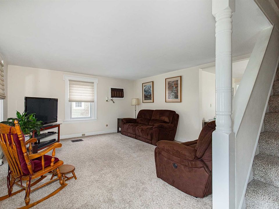 1874 Salt Point Tpke, Salt Point, NY 12578 Zillow