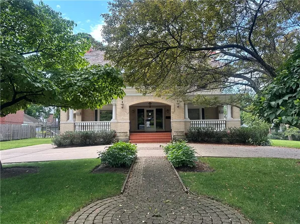 1930 Wightman St, Pittsburgh, PA 15217