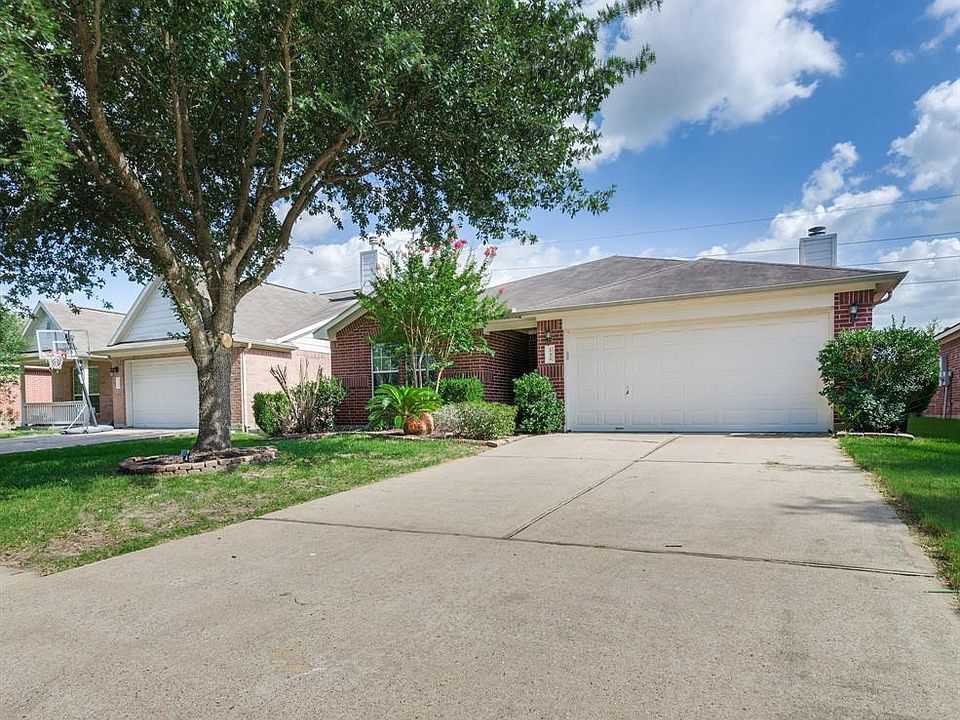 1st image of 17419 Thicket Hollow Ln