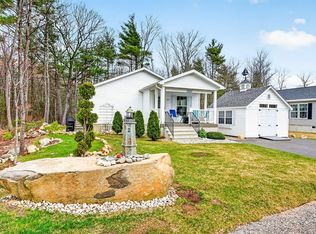 117 Topaz Ter, Gardner, MA 01440