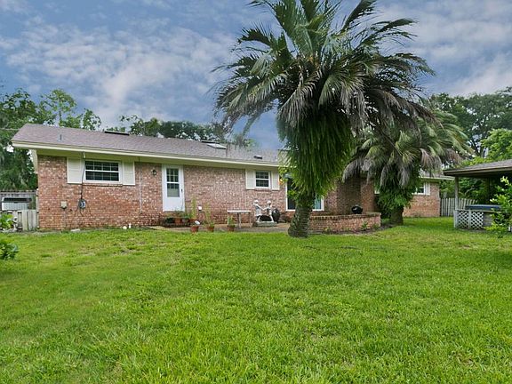 3rd image of 7682 Windward Way W