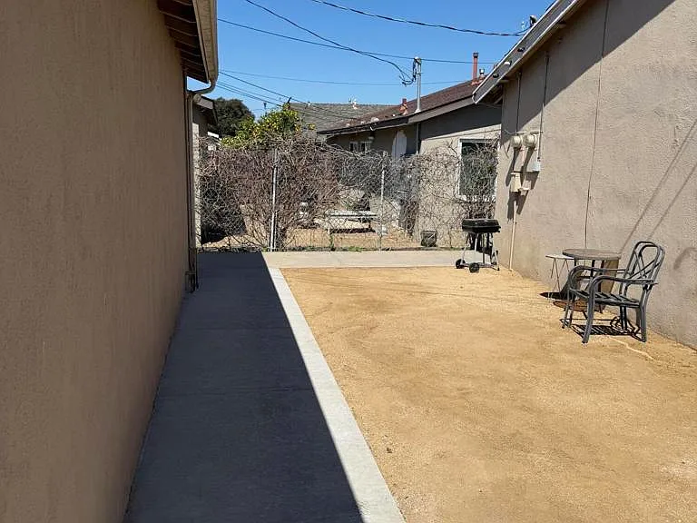 6008 Woodland St — Photo 12