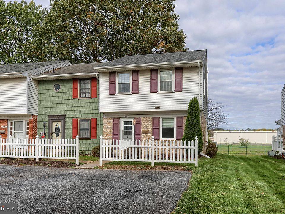 935 E Maple St, Palmyra, PA 17078 Zillow