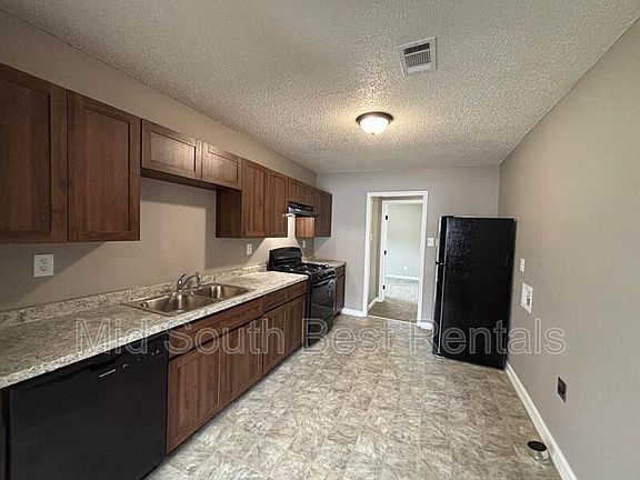 3rd image of 4505 W 21st St