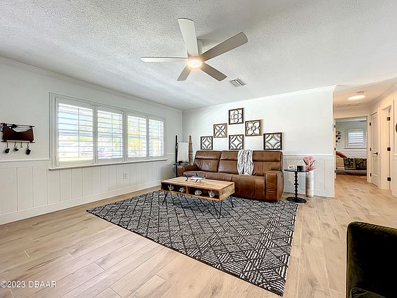 5th image of 630 Goodwin Ave