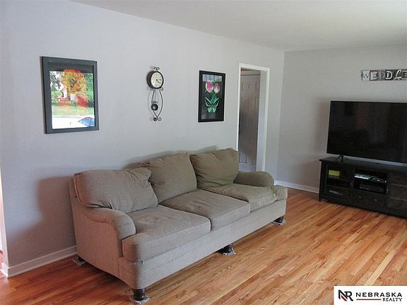 4th image of 1310 S 60th St
