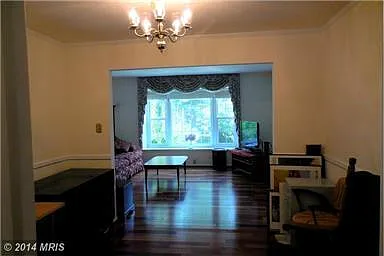 10266 Friendship Ct — Photo 5